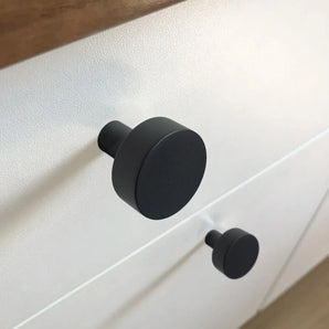 Stefano Black Knob