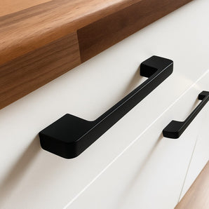 Ramiro Black Deluxe