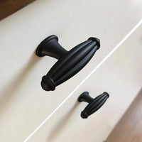 Alvaro Black Knob
