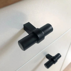 Arturo Black Knob