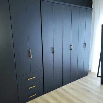 Set van 10 RVS Zwarte Handgrepen 160mm voor Kastdeuren en Meubels Set van 10 RVS Zwarte Handgrepen 160mm voor Kastdeuren en Meubels